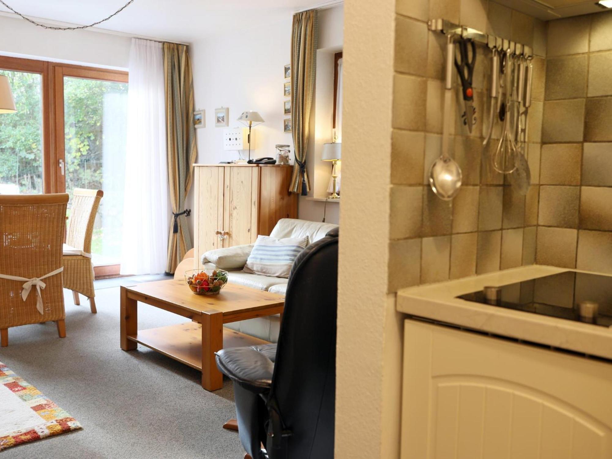 Apartamento Ruhig Gelegenes Haus Am Ortseingang Von Wenningstedt Exterior foto